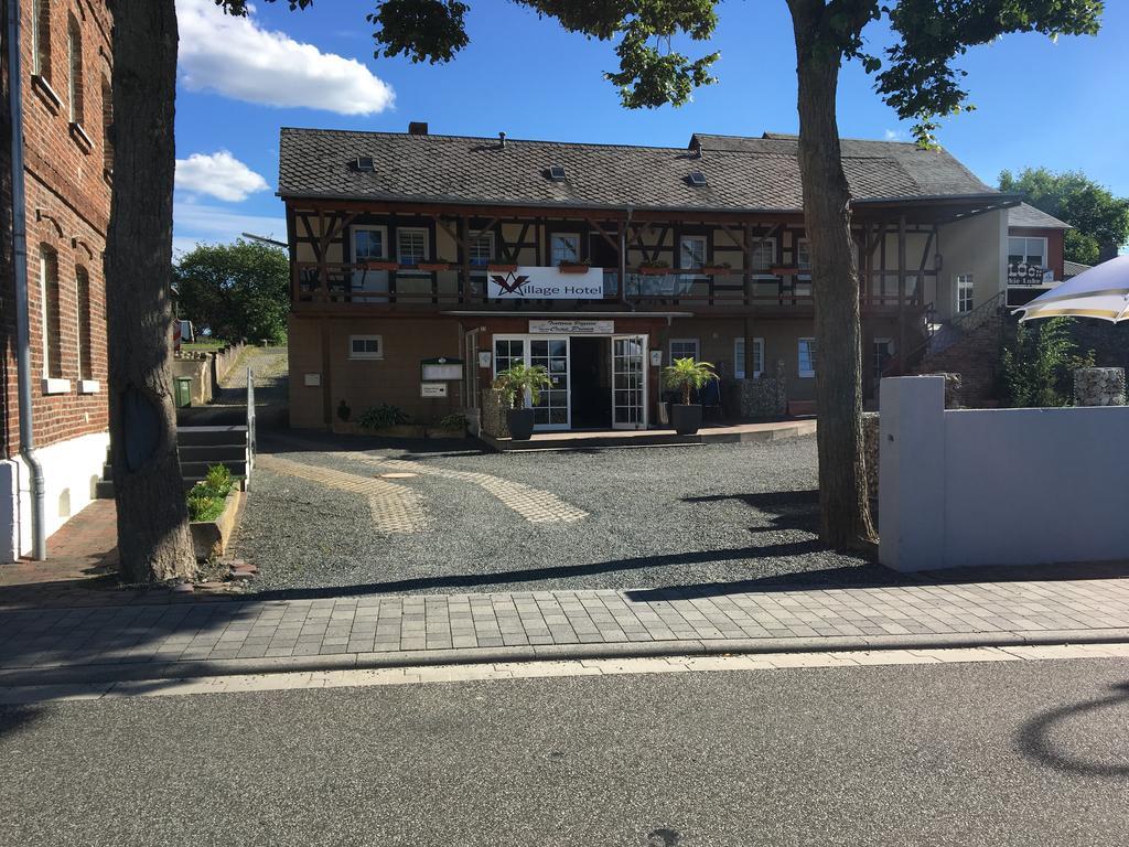 Village Hotel Lautzenhausen Eksteriør billede